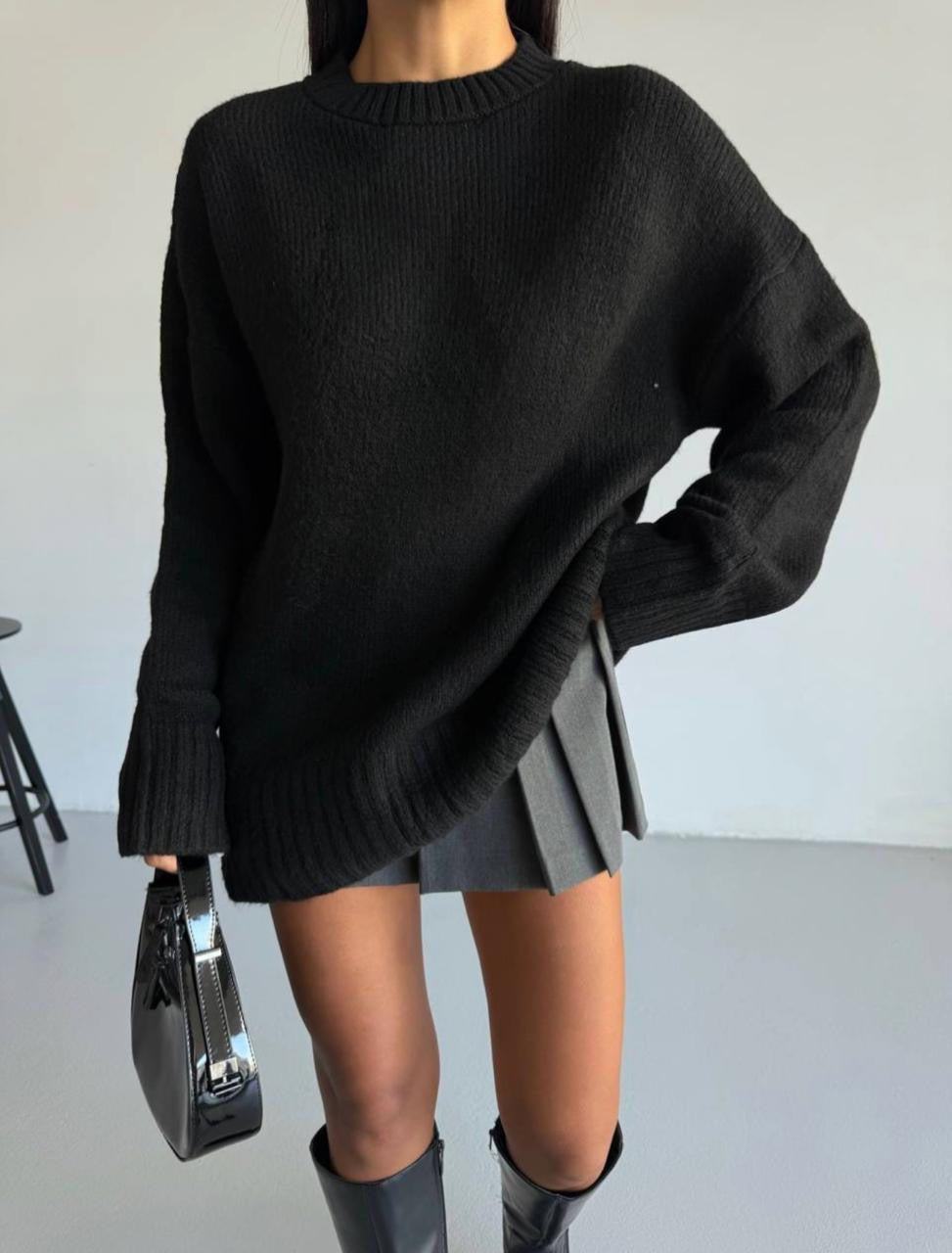OVER SIZE SWEATER