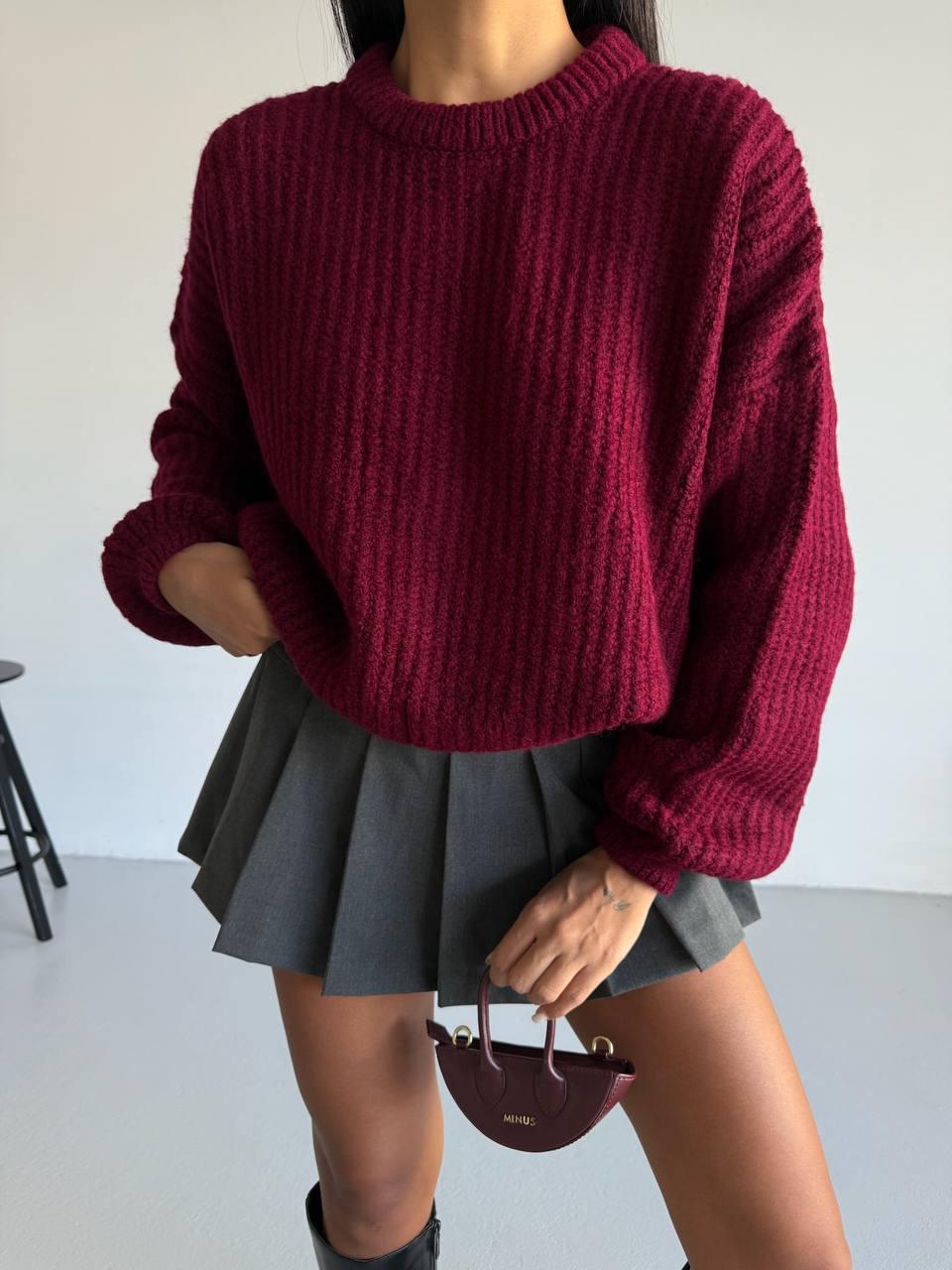 KNIT SWEATER